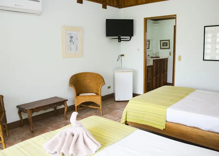 Hotel Acacia Playa Hermosa (Guanacaste)