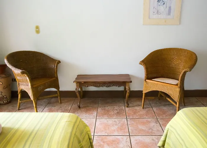 Hotel Acacia Playa Hermosa (Guanacaste)