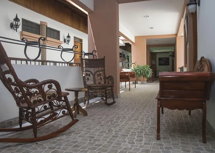 Hotel Acacia Playa Hermosa (Guanacaste)
