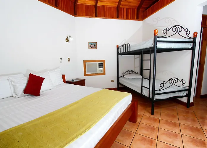 Hotel Acacia