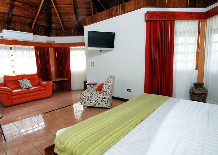 Acacia Hotel 3*