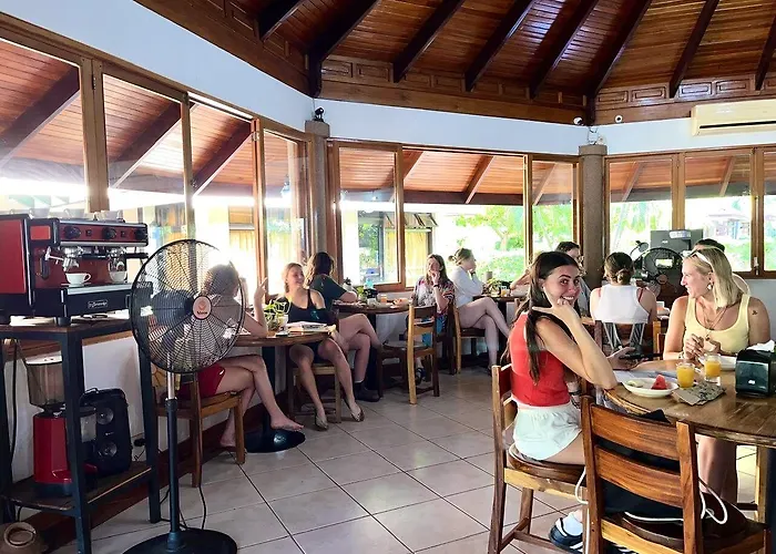 Acacia Hotel Playa Hermosa (Guanacaste)